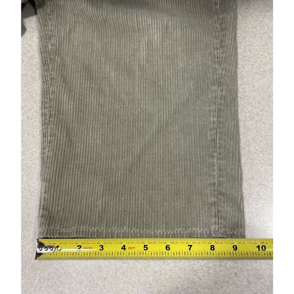 LL Bean Capri Corduroy Women’s Pants Waist 35” Inseam 21.5” High Rise Beige - Picture 8 of 13